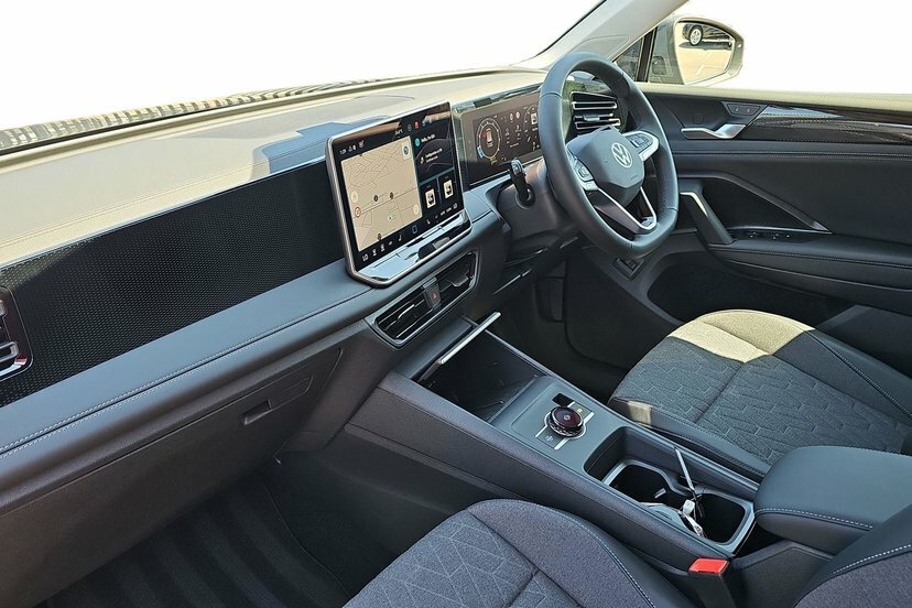 Volkswagen Tiguan 1.5 Etsi Mhev Match Suv Hybrid Dsg 150 Grey #2