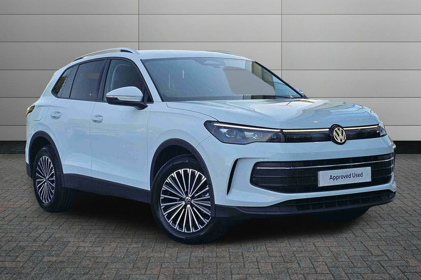 Volkswagen Tiguan 1.5 Etsi Mhev Match Suv Hybrid Dsg 150 White