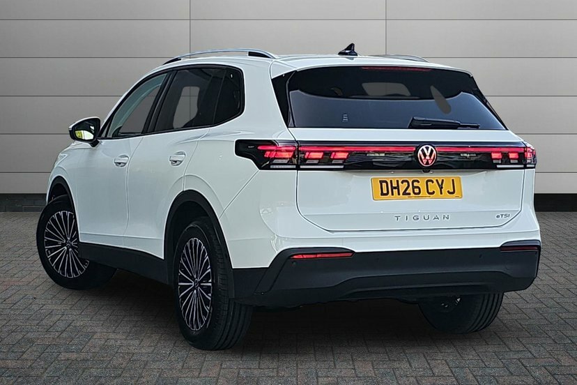 Volkswagen Tiguan 1.5 Etsi Mhev Match Suv Hybrid Dsg 150 White #5