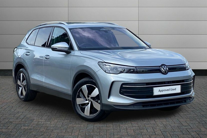 Volkswagen Tiguan 1.5 Etsi Mhev Match Suv Hybrid Dsg 150 Silver