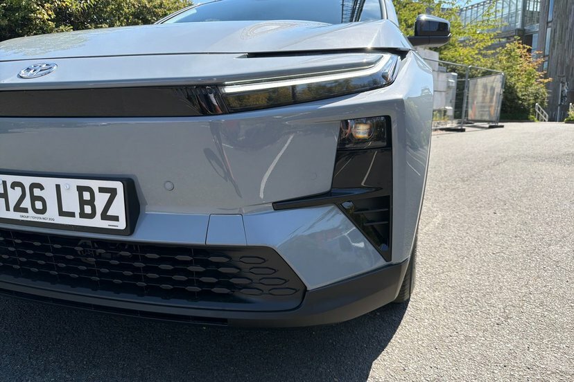 Toyota C-Hr 1.8 Vvt-h Design Cvt Euro 6 Ss  #36