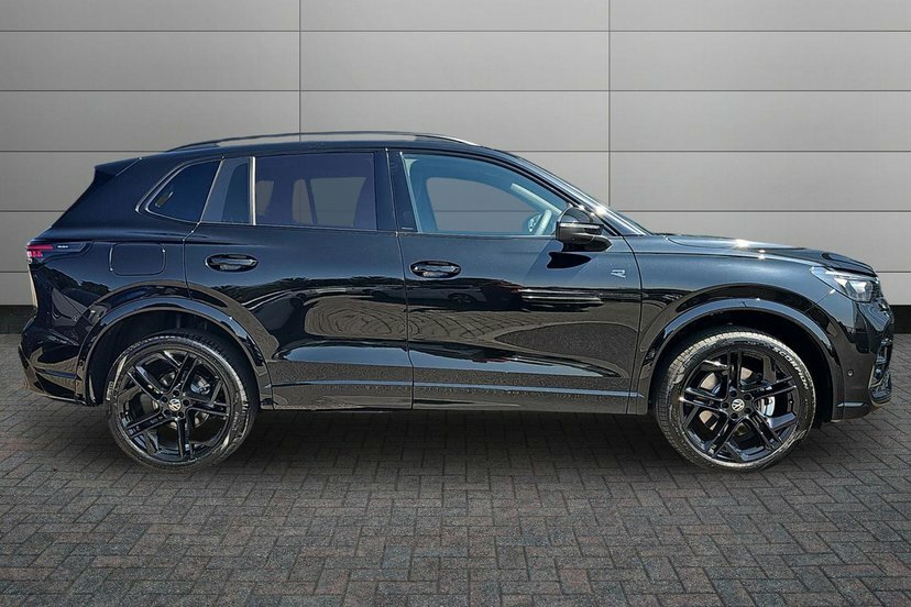 Volkswagen Tiguan 2.0 Tsi Black Edition Suv Dsg 4Motion Black #6