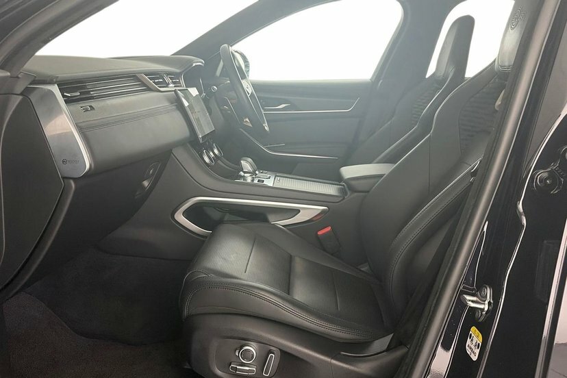Jaguar F-Pace 5.0 P550 V8 Svr Edition 1988 Suv Quicks #3