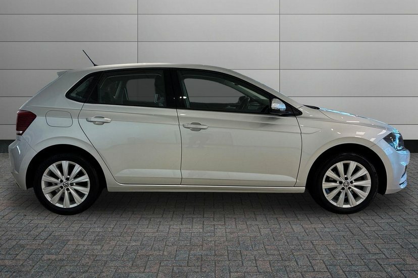 Volkswagen Polo 1.0 Tsi Sel Hatchback Dsg 110 Ps Silver #4