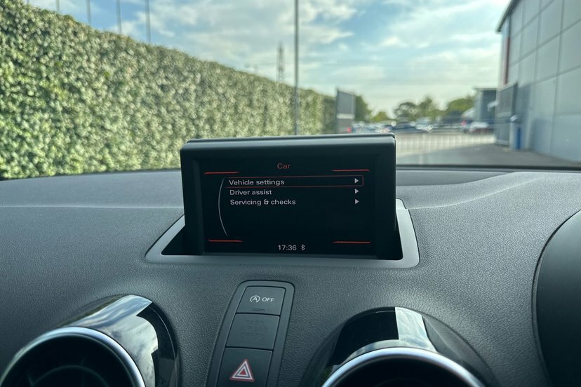 Audi A1 1.4 Tfsi Sport Sportback S Tronic Euro Silver #24