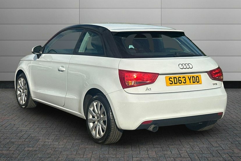 Audi A1 1.2 Tfsi Sport Hatchback Euro 5 White #3