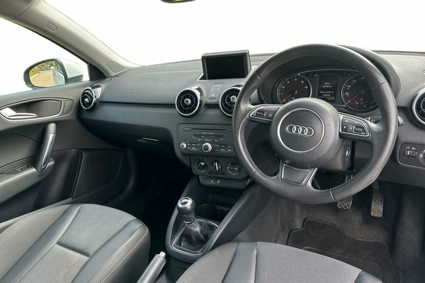 Audi A1 1.2 Tfsi Sport Hatchback Euro 5 White #6