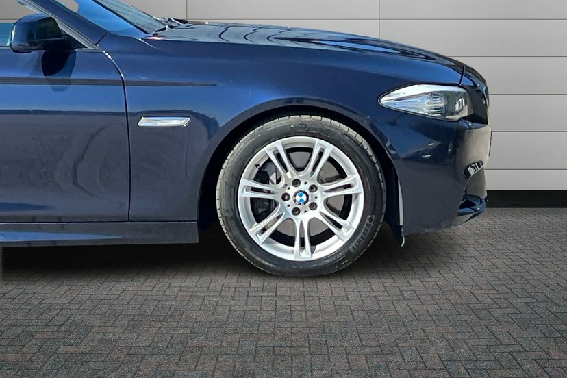 BMW 5 Series 3.0 530D M Sport Touring Euro 5 2 Blue #5