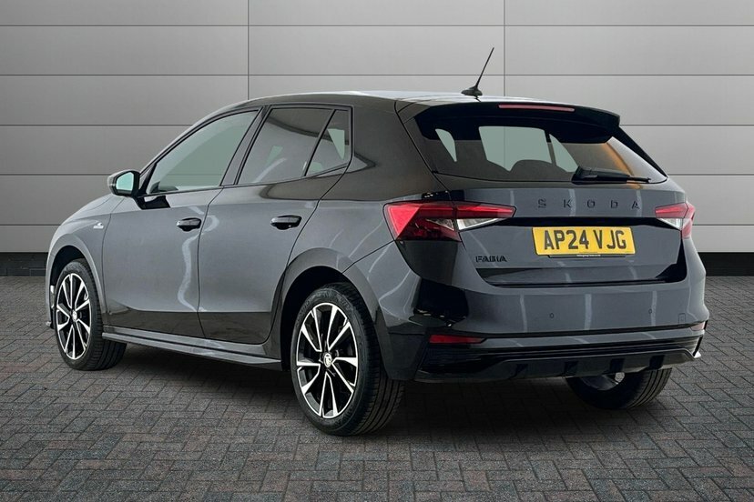Skoda Fabia 1.0 Tsi Monte Carlo Hatchback 1 Black #3