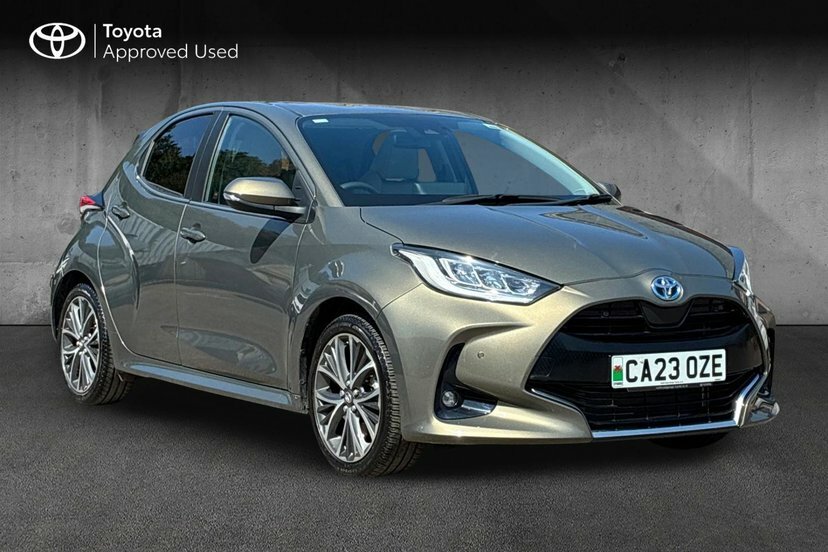 Toyota Yaris 1.5 Vvt-h Excel Hatchback Hybrid E-cvt Brown