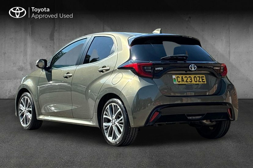 Toyota Yaris 1.5 Vvt-h Excel Hatchback Hybrid E-cvt Brown #4