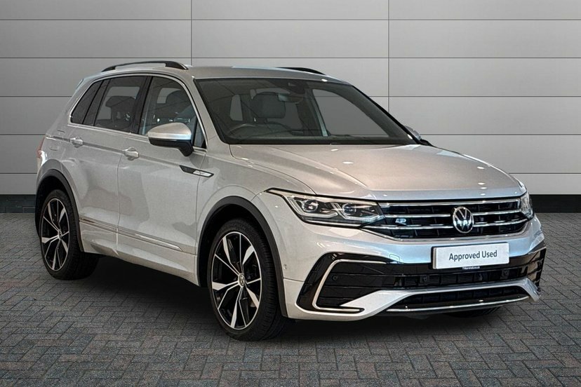 Volkswagen Tiguan 1.5 Tsi R-line Suv Dsg 150 Ps Black