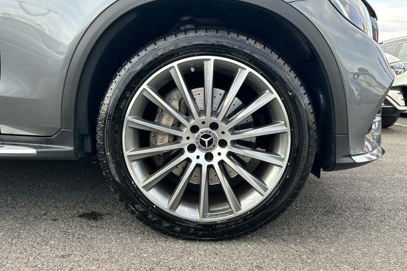 Mercedes-Benz GLC Class 2.0 Glc250 Amg Line Premium Suv G-tro Grey #4