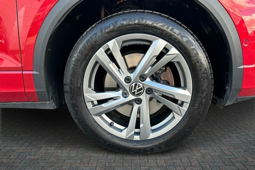 Volkswagen T-Roc 2.0 Tsi R-line Suv Dsg 4Motion 190 Ps Red #5