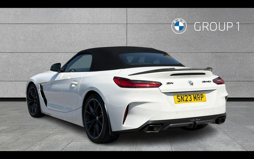 BMW Z4 3.0 M40i Convertible Sdrive 340 P White #2