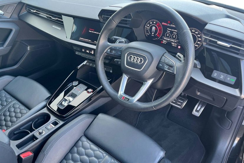 Audi RS3 2.5 Tfsi Vorsprung Sportback S Tronic Q Black #6