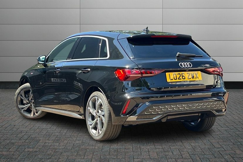 Audi A3 1.5 Tfsie S Line Sportback Plug-in Hybr Black #3