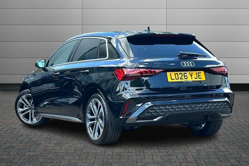 Audi A3 1.5 Tfsie S Line Sportback Plug-in Hybr LO26YJE Black #3