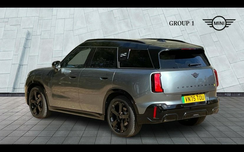 Mini Countryman Se 66.5Kwh Sport Suv All4 313 P Green #2