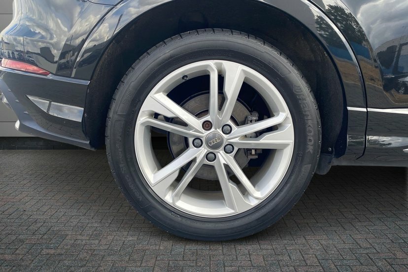 Audi Q3 2.0 Tfsi 40 S Line Suv S Tronic Quattro Black #5