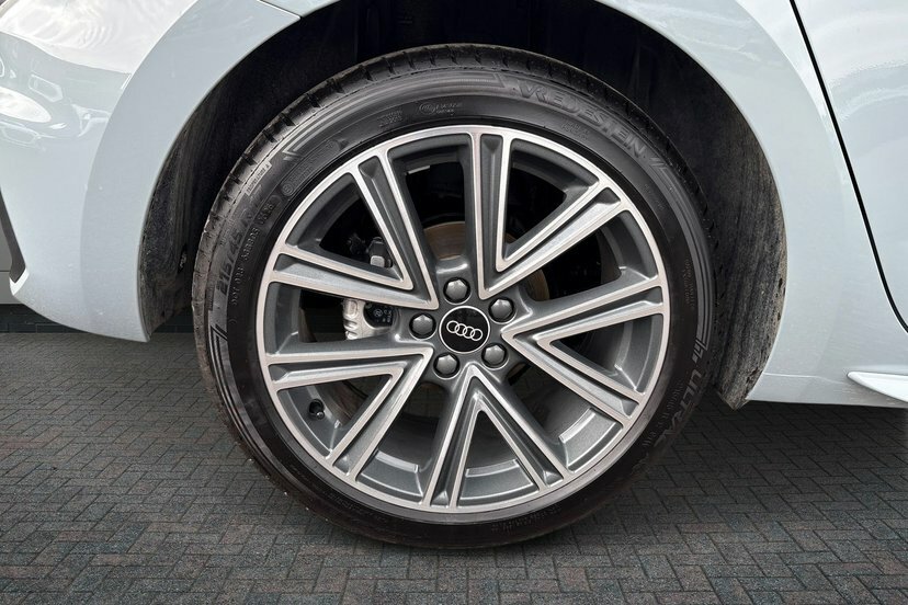 Audi A1 1.5 Tfsi 35 S Line Sportback S Tronic Grey #5