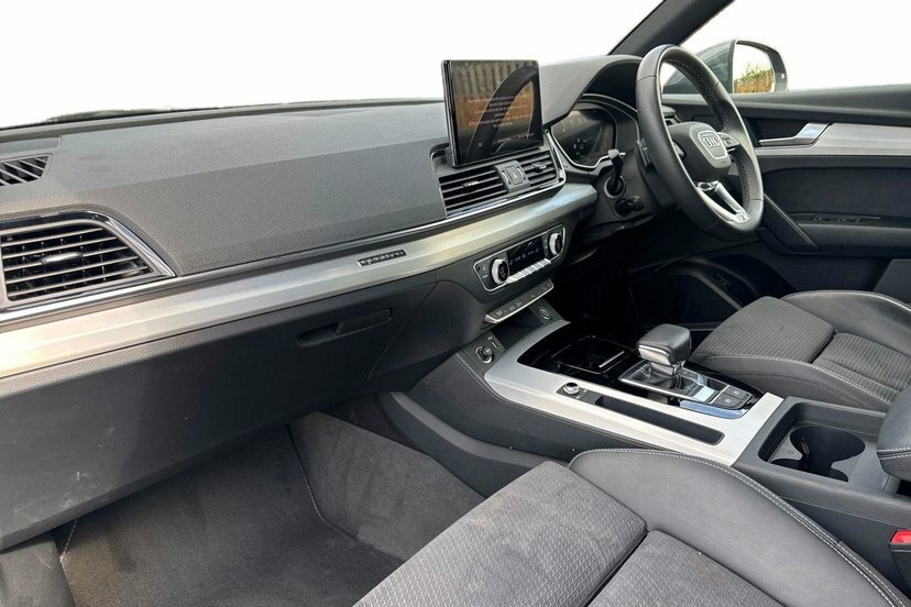 Audi Q5 2.0 Tdi 40 S Line Suv S Tronic Quattro Grey #4