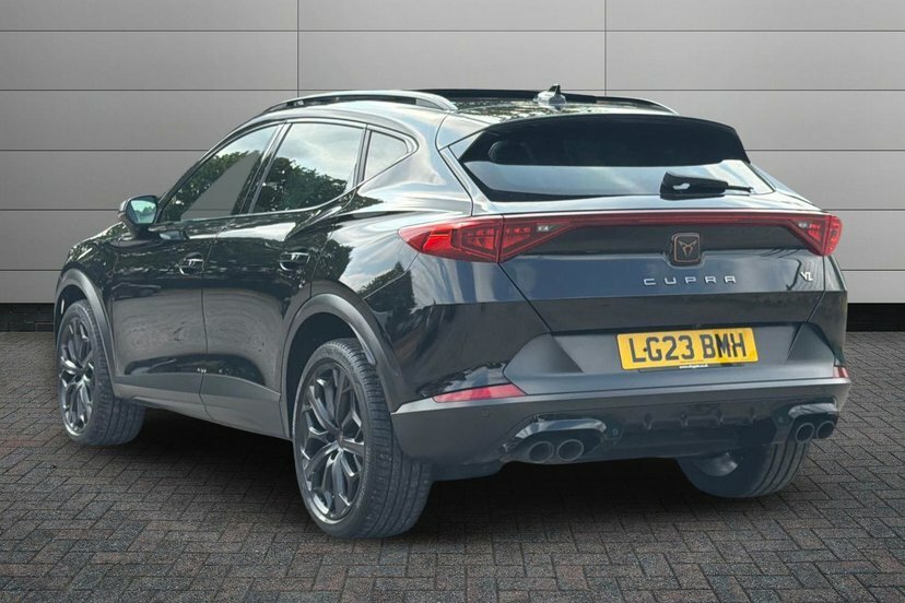 Cupra Formentor 2.0 Tsi Vzn Suv Dsg 4Drive 310 Ps LG23BMH Black #3