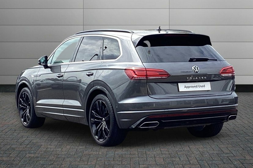 Volkswagen Touareg 3.0 Tdi V6 R-line Tech Plus Suv Tiptron Grey #3