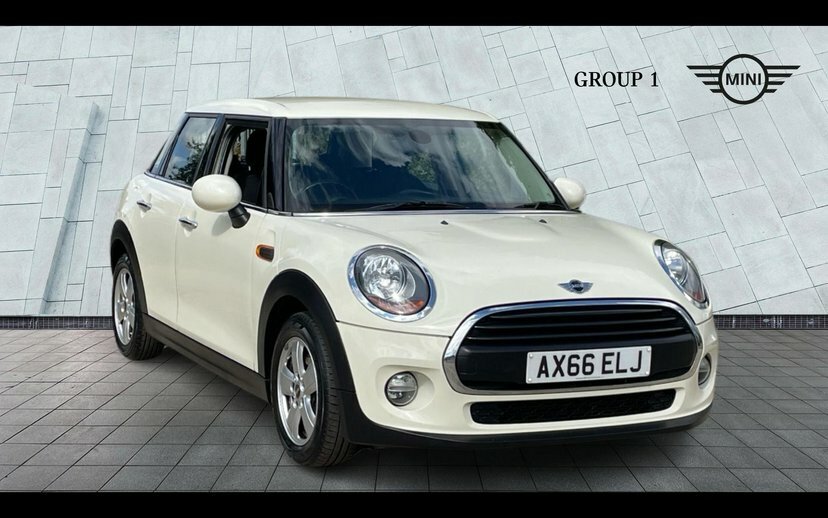 Mini Hatch 5-Door Hatch One AX66ELJ White