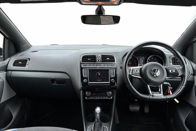 Volkswagen Polo 1.4 Tsi Bluemotion Tech Act Bluegt Hatchback P OU66WLW White #5