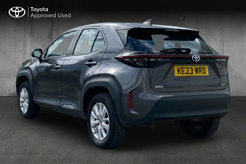 Toyota Yaris Cross 1.5 Vvt-h Icon Suv Hybrid E-cvt 116 Ps Grey #4