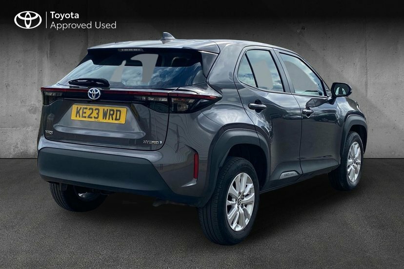 Toyota Yaris Cross 1.5 Vvt-h Icon Suv Hybrid E-cvt 116 Ps Grey #2