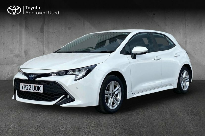 Toyota Corolla 1.8 Vvt-h Gpf Icon Tech Hatchback Hybri White #3