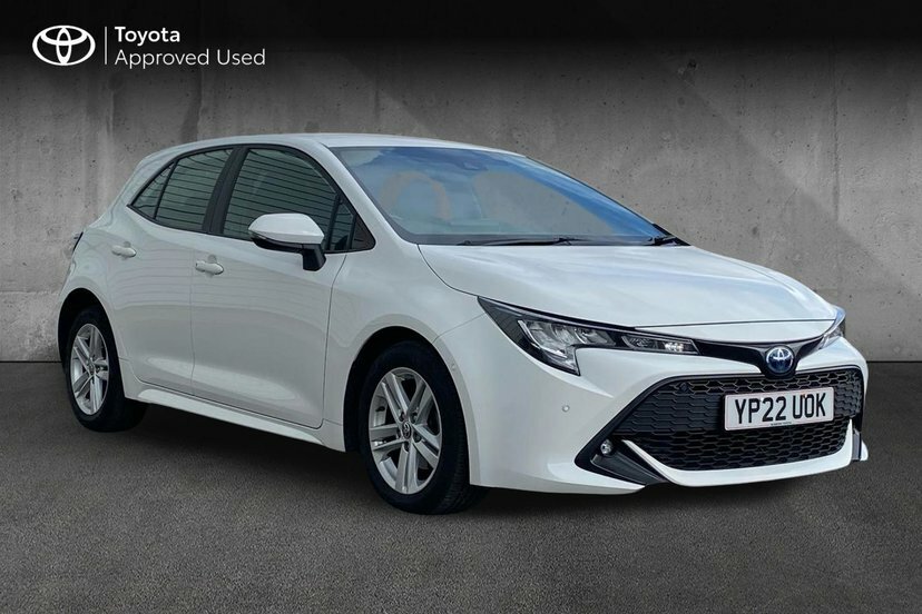 Toyota Corolla 1.8 Vvt-h Gpf Icon Tech Hatchback Hybri White