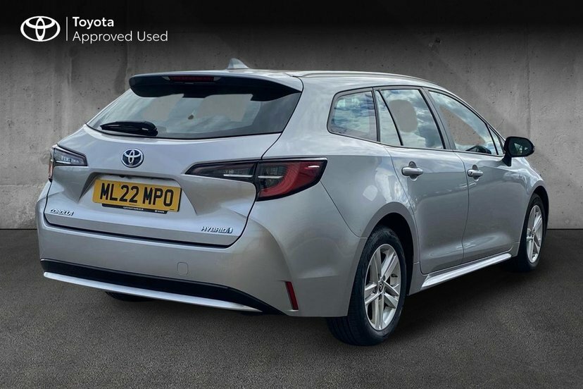 Toyota Corolla 1.8 Vvt-h Gpf Icon Touring Sports Hybri Silver #2