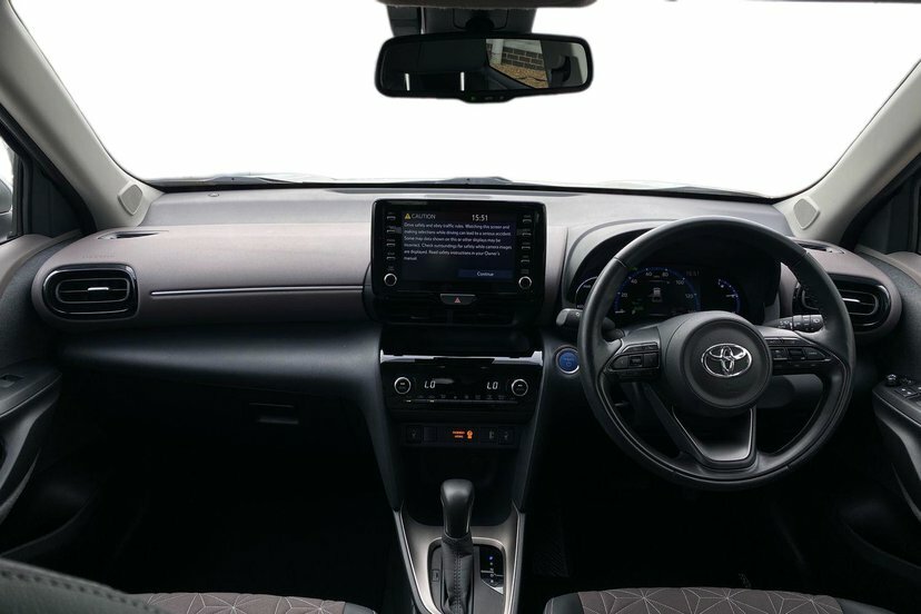 Toyota Yaris Cross 1.5 Vvt-h Excel Suv Hybrid E-cvt 116 P White #5