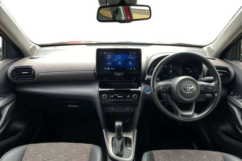 Toyota Yaris Cross 1.5 Vvt-h Excel Suv Hybrid E-cvt Awd 1 Red #5