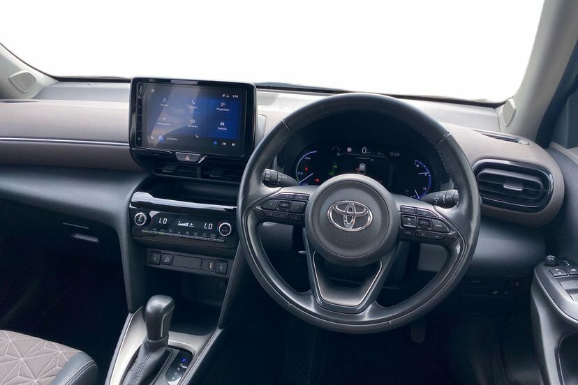 Toyota Yaris Cross 1.5 Vvt-h Excel Suv Hybrid E-cvt Awd 1 Red #6