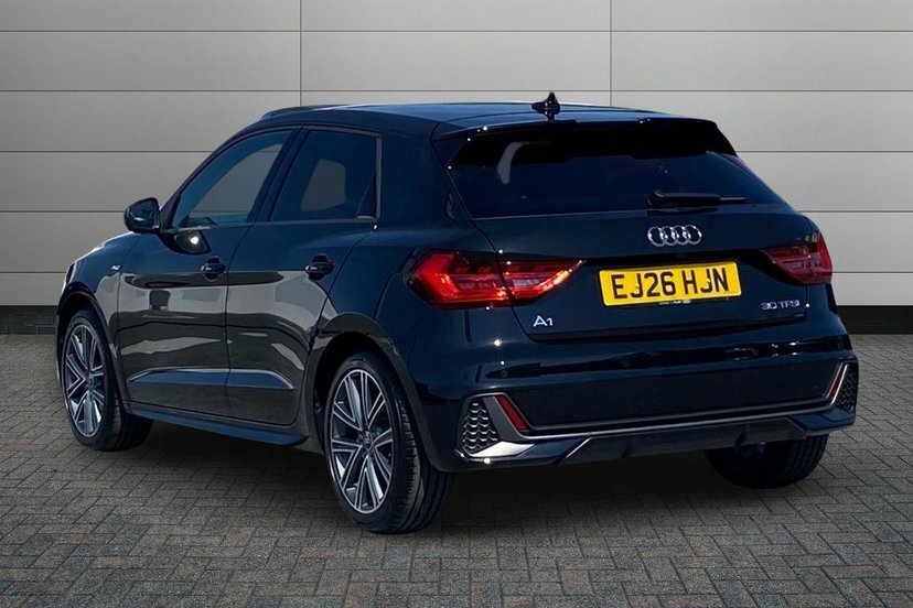 Audi A1 1.0 Tfsi 30 S Line Sportback S Tronic Black #3