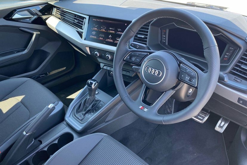 Audi A1 1.0 Tfsi 30 S Line Sportback S Tronic Black #6