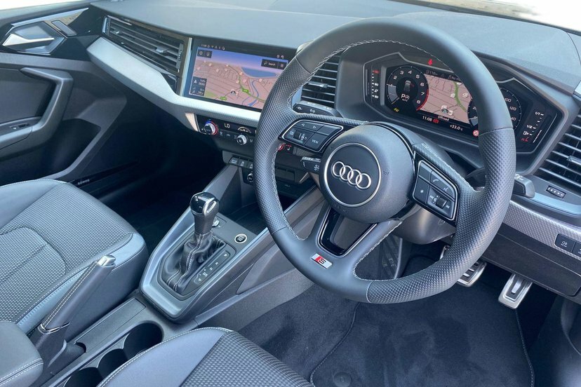 Audi A1 1.0 Tfsi 30 S Line Sportback S Tronic EF26LHO Black #6