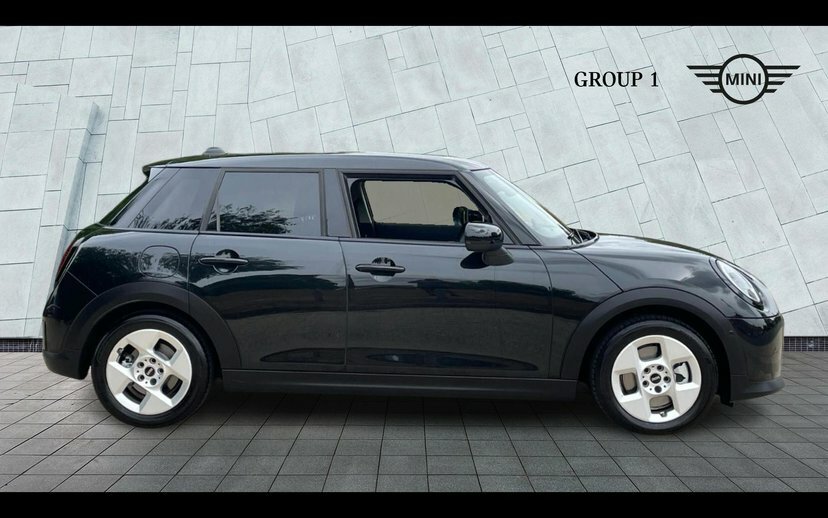 Mini Hatch Cooper C LV26SYX Black #3