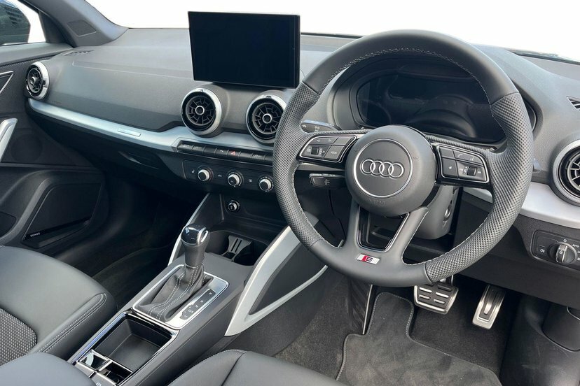 Audi Q2 1.5 Tfsi Cod 35 S Line Suv S Tronic 15 LM26ULB Black #6