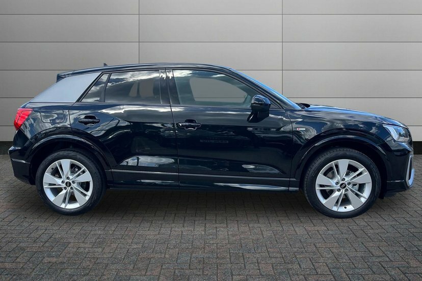 Audi Q2 1.5 Tfsi Cod 35 S Line Suv S Tronic 15 LM26ULB Black #4