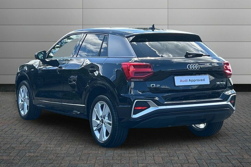 Audi Q2 1.5 Tfsi Cod 35 S Line Suv S Tronic 15 Black #3