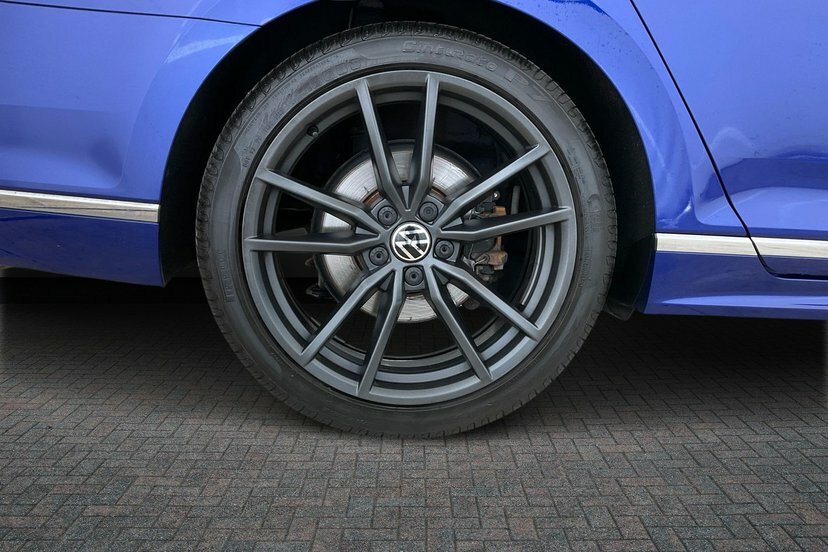 Volkswagen Passat 2.0 Tdi Evo R-line Estate Dsg 150 Ps Blue #5