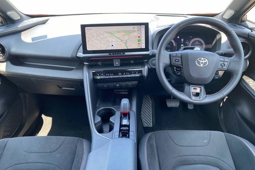 Toyota C-Hr 2.0 Vvt 13.6Kwh Gr Sport Suv Plug-in Hy FG26VRY Red #5