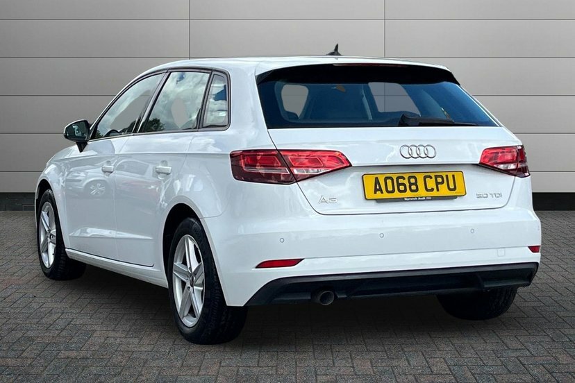 Audi A3 1.6 Tdi 30 Se Technik Sportback AO68CPU White #3