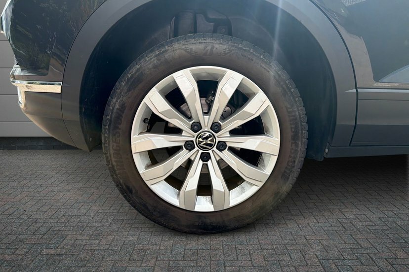 Volkswagen T-Roc 1.5 Tsi Gpf Evo Se Suv 150 Ps Grey #5