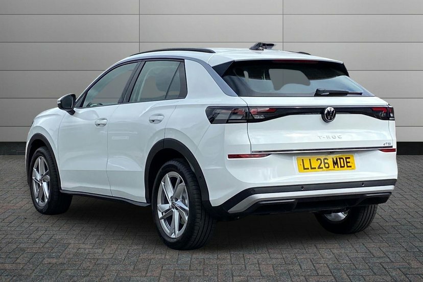 Volkswagen T-Roc 1.5 Etsi Mhev Life Suv Hybrid Dsg 150 LL26MDE White #3